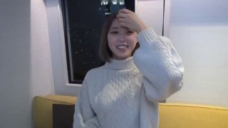 高跟肉丝美女一小撮的逼毛很性感