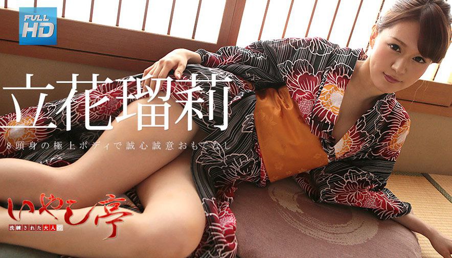 外表甜美！性格活泼美少女！近期下海炮友大战，撩下内衣用屌磨奶头，美腿黑丝足交，骑乘位操多毛骚逼